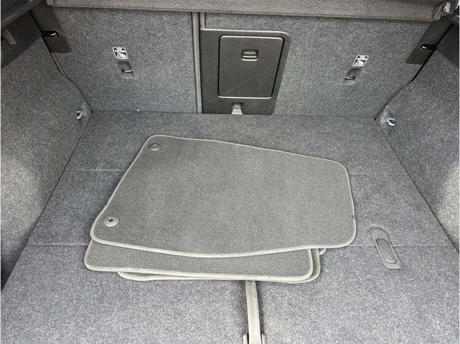 Volvo XC40 photo 49