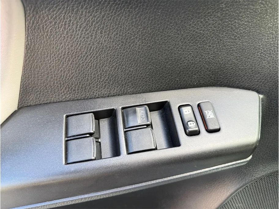 Toyota RAV4 photo 21