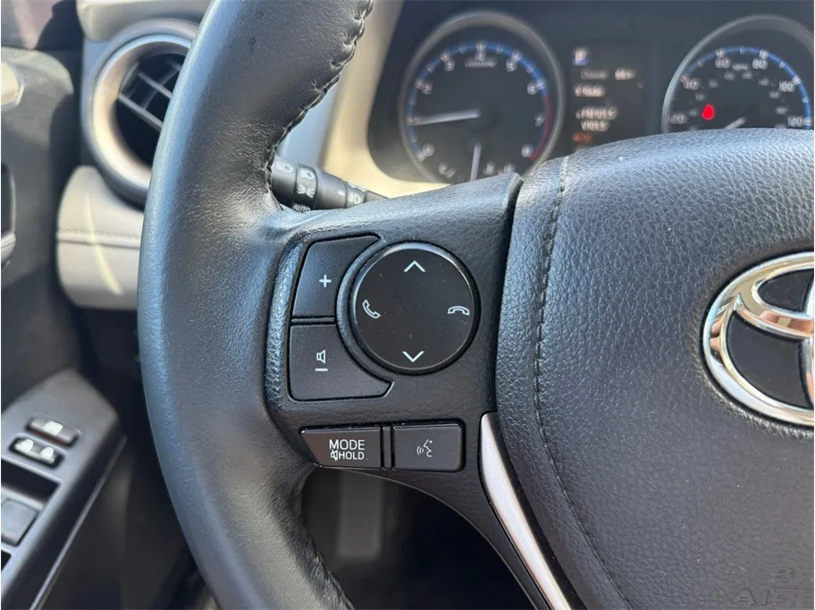 Toyota RAV4 photo 24