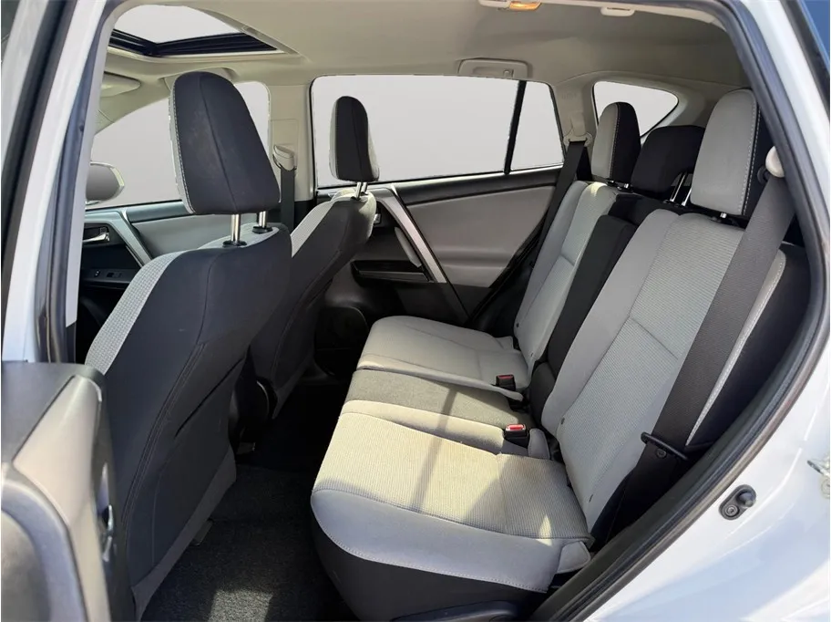 Toyota RAV4 photo 34
