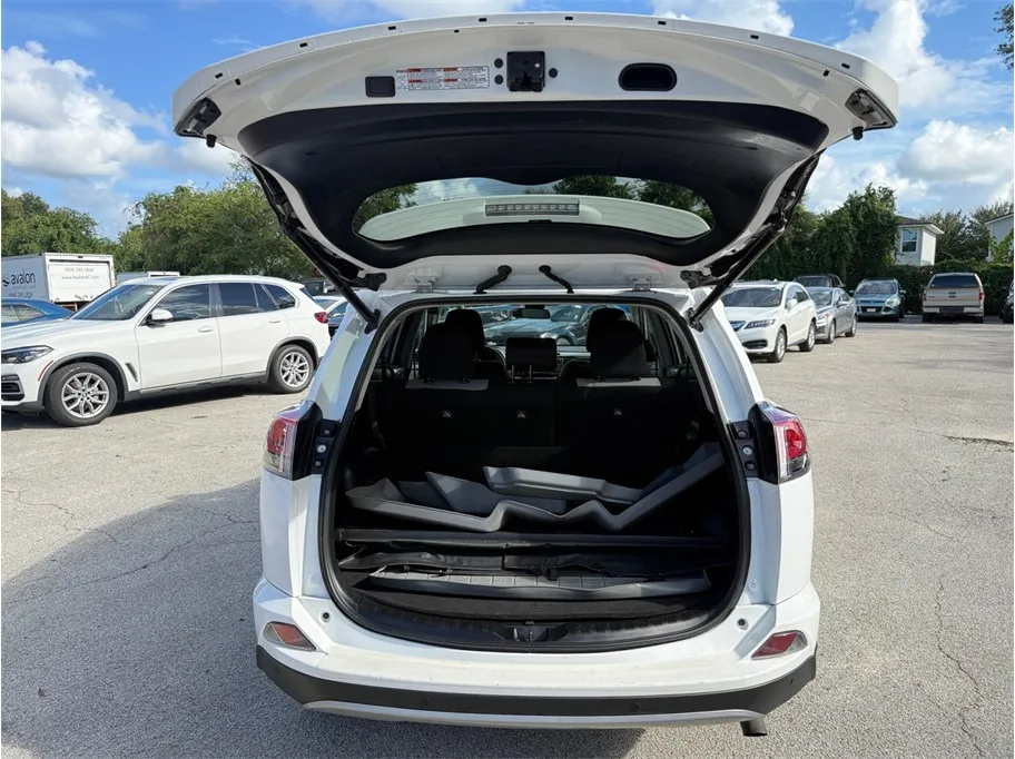 Toyota RAV4 photo 41