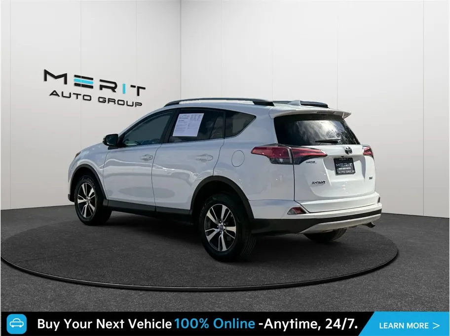 Toyota RAV4 photo 7