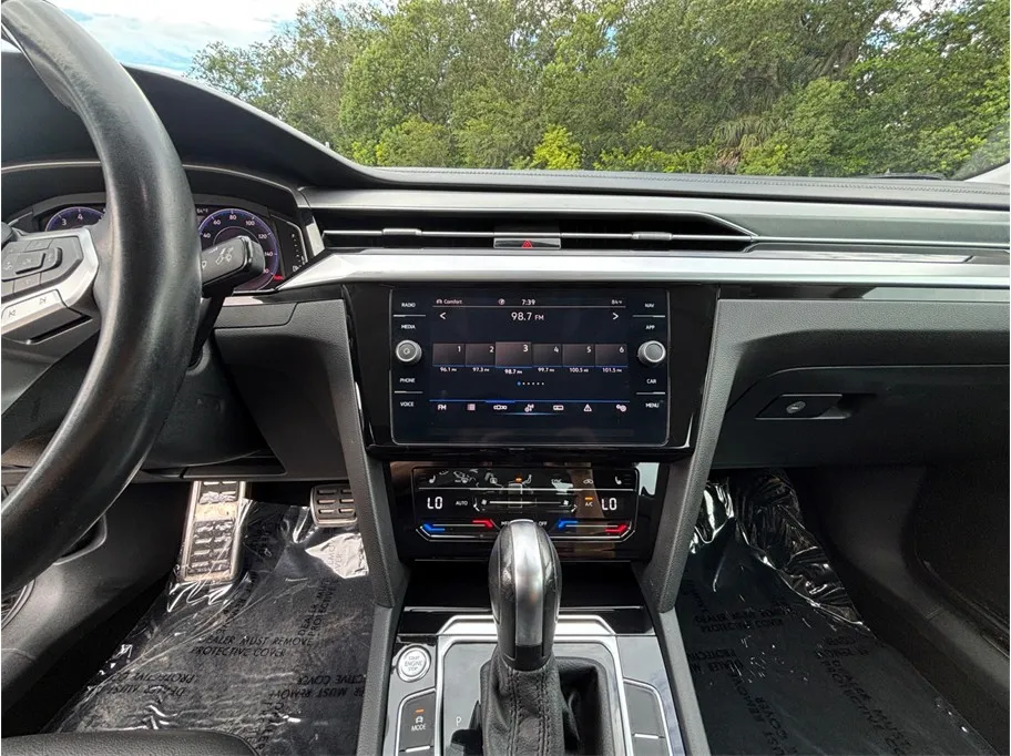 Volkswagen Arteon photo 11