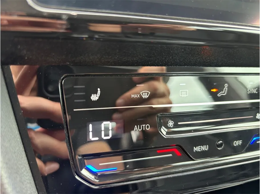 Volkswagen Arteon photo 29