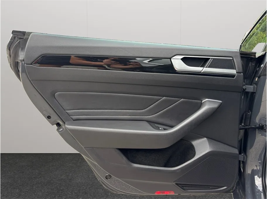 Volkswagen Arteon photo 33