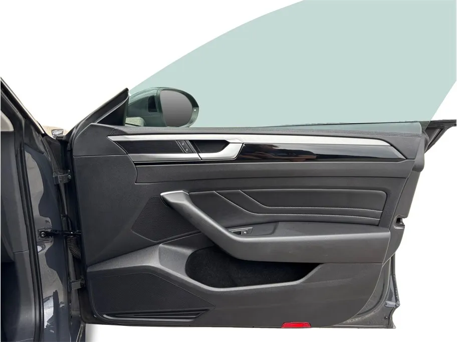 Volkswagen Arteon photo 39