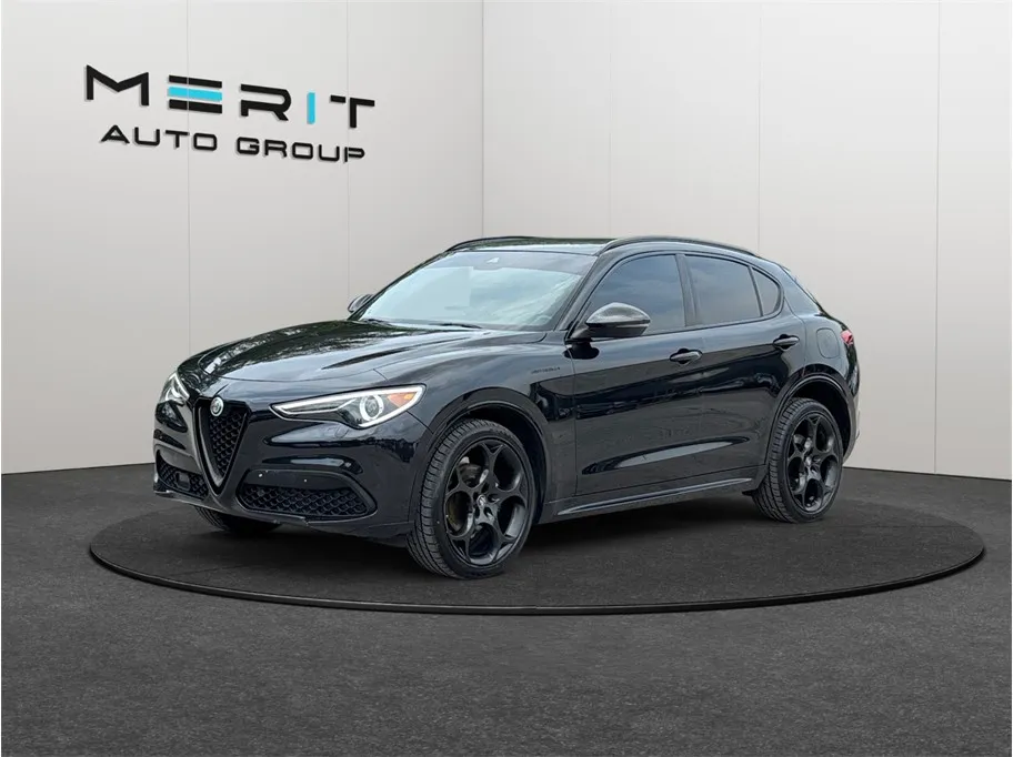 Alfa Romeo Stelvio photo 4