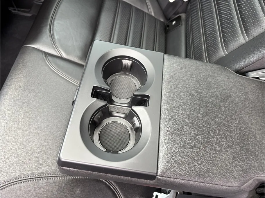 Alfa Romeo Stelvio photo 45