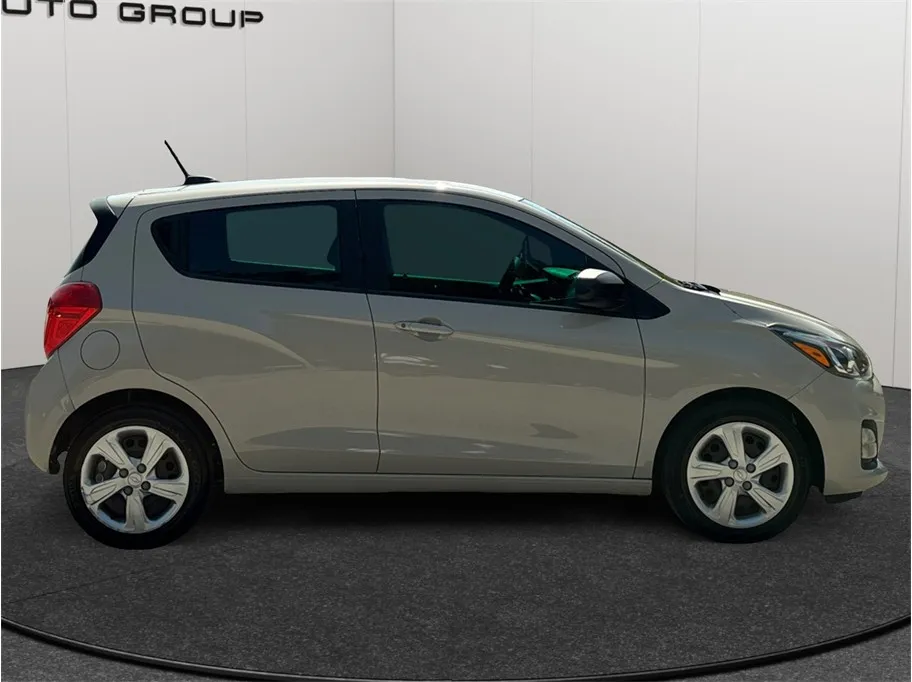 Chevrolet Spark photo 10