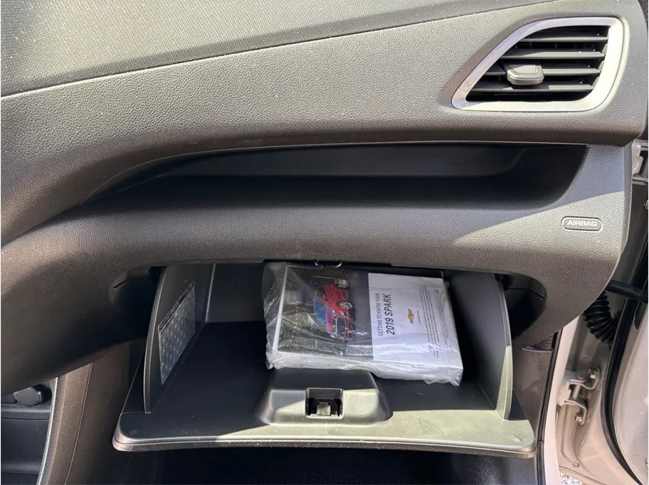 Chevrolet Spark photo 36