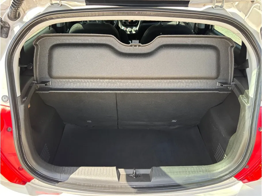 Chevrolet Spark photo 38
