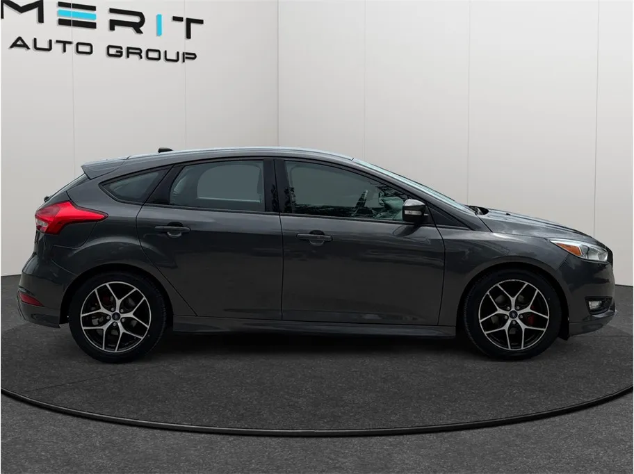 Ford Focus photo 10