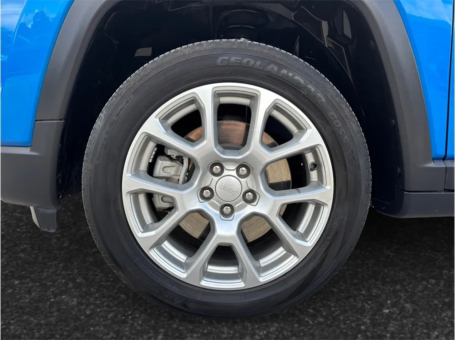Jeep Compass photo 13