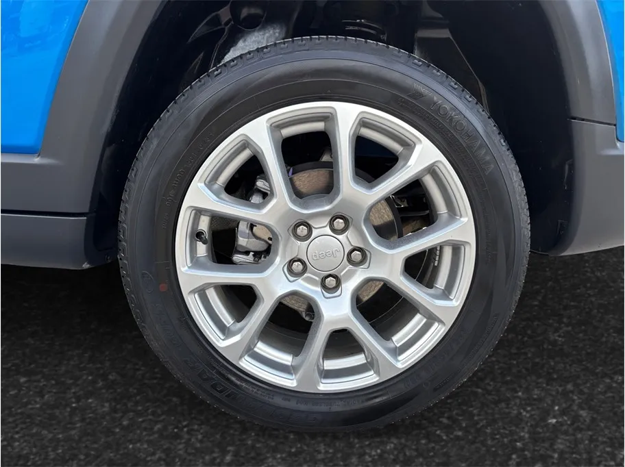 Jeep Compass photo 15