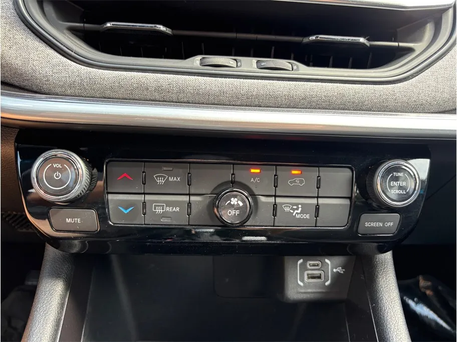Jeep Compass photo 29