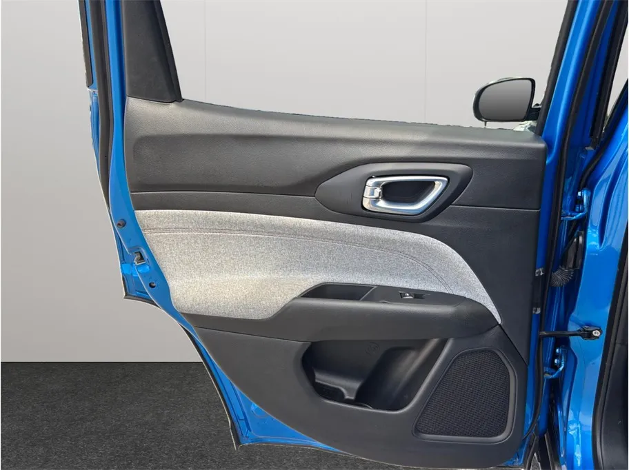 Jeep Compass photo 34