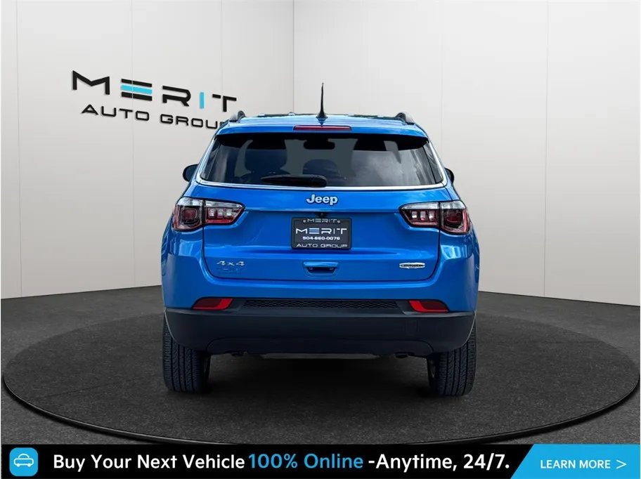 Jeep Compass photo 8