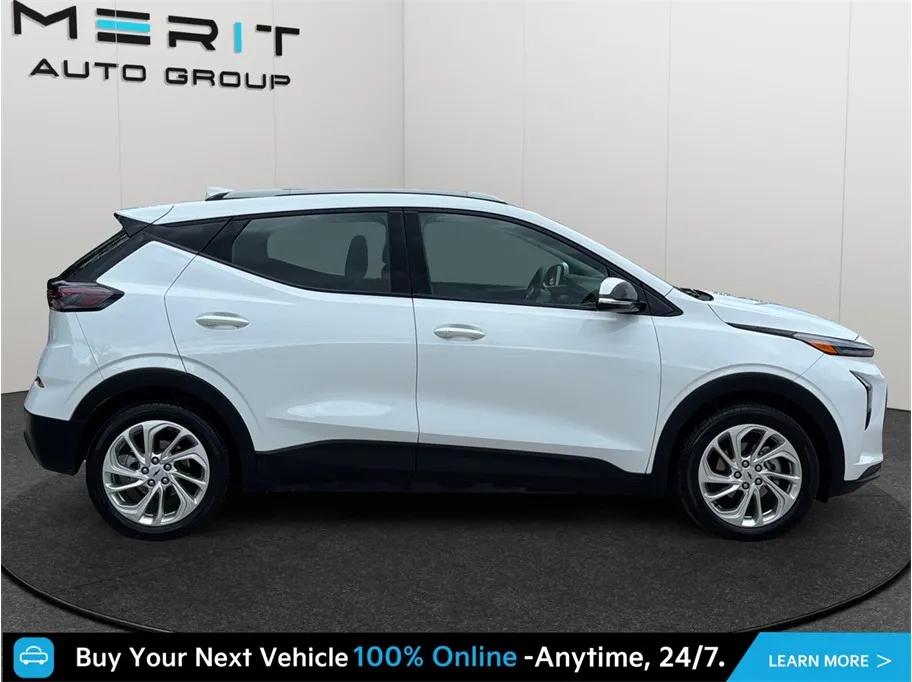 Chevrolet Bolt EUV photo 10