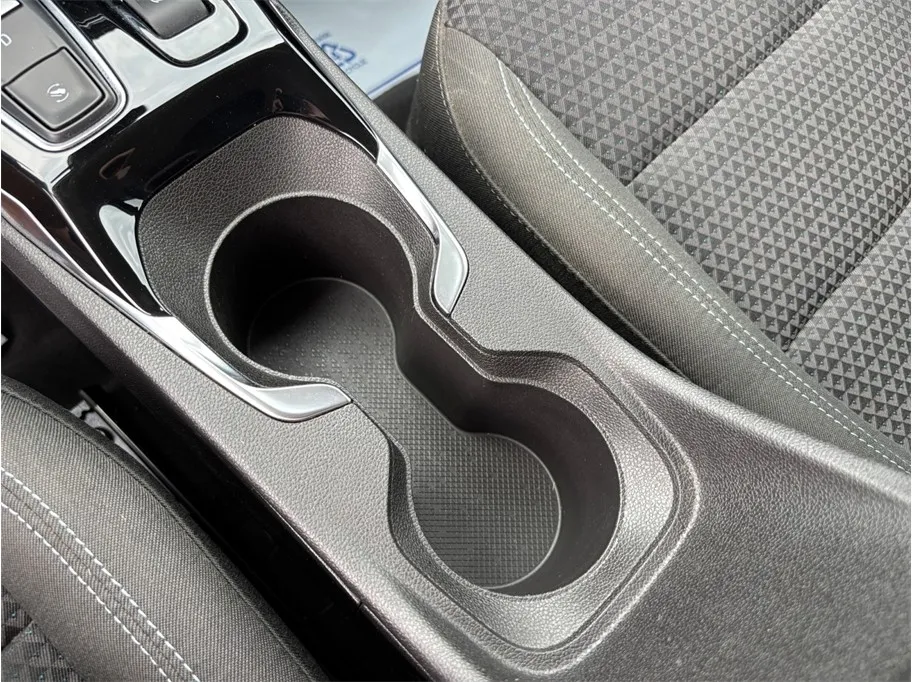 Chevrolet Bolt EUV photo 30