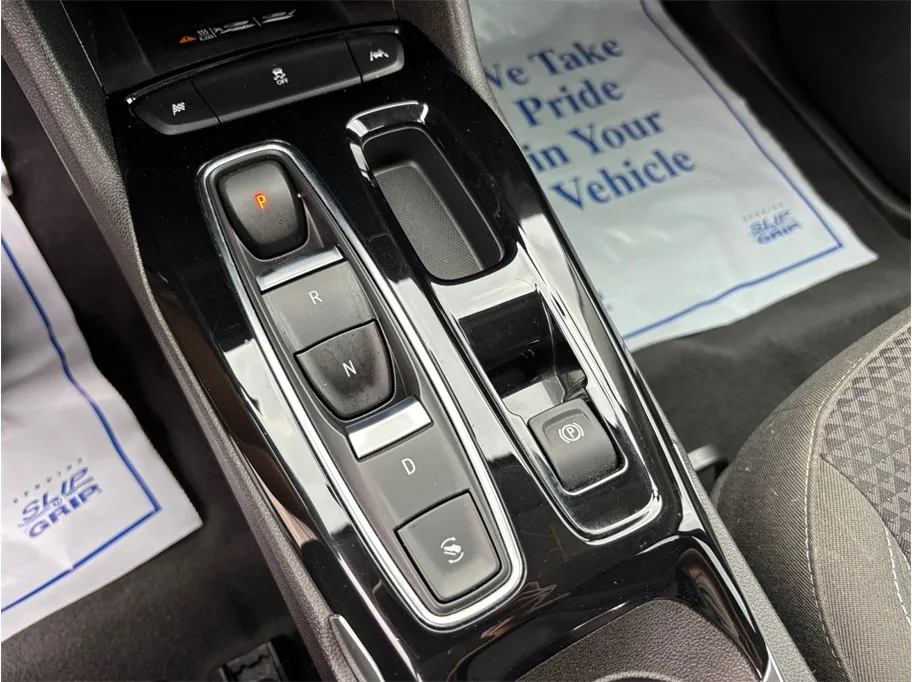 Chevrolet Bolt EUV photo 31