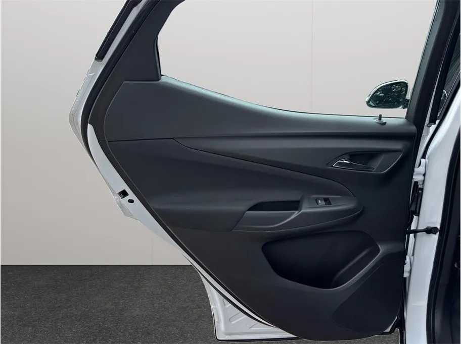 Chevrolet Bolt EUV photo 33