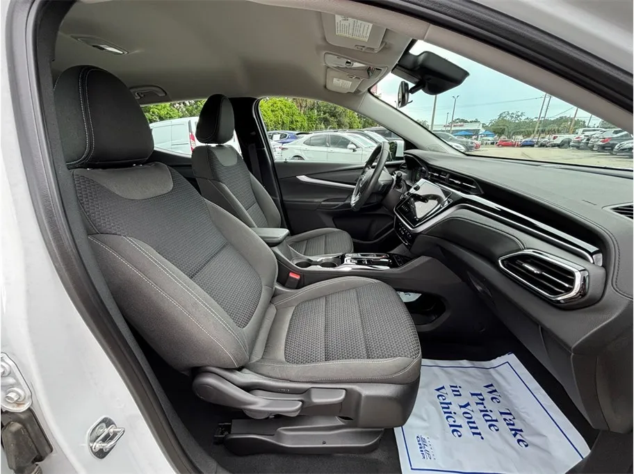 Chevrolet Bolt EUV photo 36