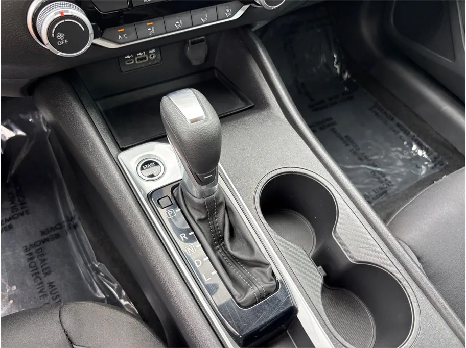 Nissan Altima photo 30