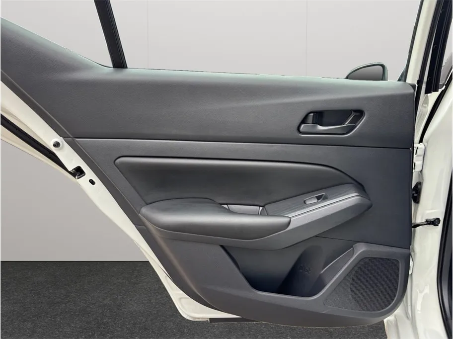 Nissan Altima photo 32
