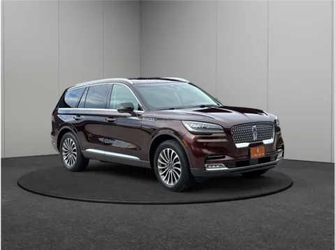 Red 2020 Lincoln Aviator Reserve Sport Utility 4D for sale in Jacksonville, FL