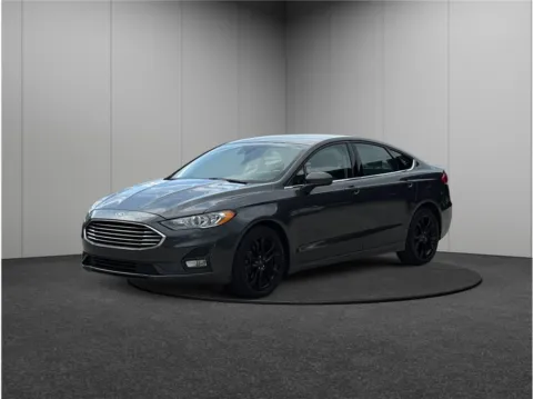 More photos of 2020 Ford Fusion SE Sedan 4D at Merit Auto Group Lem Turner, FL
