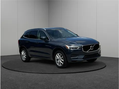 Blue 2020 Volvo XC60 T5 Momentum Sport Utility 4D for sale in Jacksonville, FL
