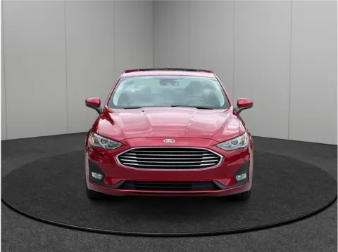 Another view of 2020 Ford Fusion SE Sedan 4D for sale in Jacksonville, FL at Merit Auto Group Lem Turner