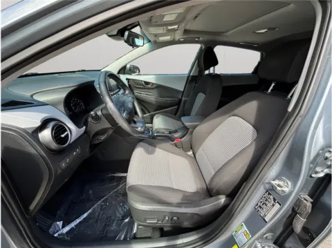 Photos of 2019 Hyundai Kona SEL Sport Utility 4D for sale in Jacksonville, FL at Merit Auto Group Lem Turner