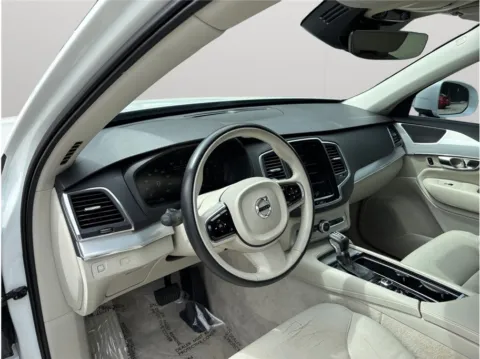 More photos of 2016 Volvo XC90 T6 Momentum Sport Utility 4D at Merit Auto Group Lem Turner, FL
