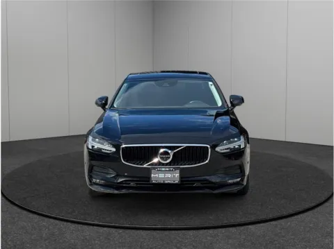 Another view of 2018 Volvo S90 T5 Momentum Sedan 4D for sale in Jacksonville, FL at Merit Auto Group Lem Turner