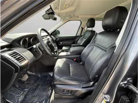 Photos of 2018 Land Rover Discovery SE Sport Utility 4D for sale in Jacksonville, FL at Merit Auto Group Lem Turner