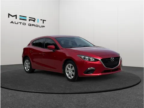 Red 2016 Mazda MAZDA3 i Sport Hatchback 4D for sale in Jacksonville, FL