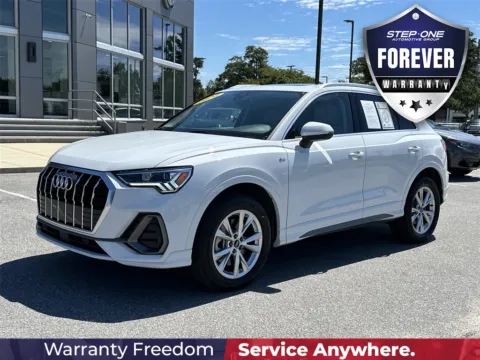 Black 2024 Audi Q3 Premium for sale in Pensacola, FL