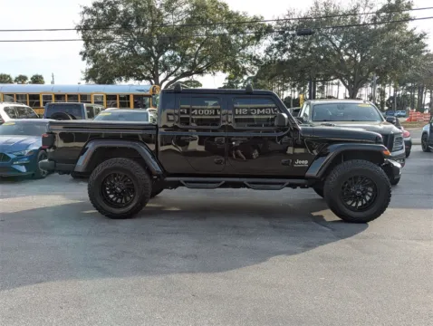 Another view of 2021 Jeep Gladiator Overland for sale in Fort Walton Beach, FL at Step One Cadillac GMC Fort Walton Beach