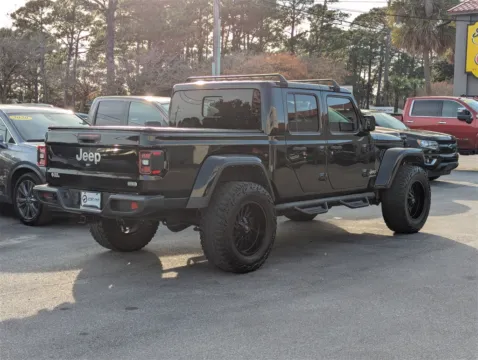 More photos of 2021 Jeep Gladiator Overland at Step One Cadillac GMC Fort Walton Beach, FL