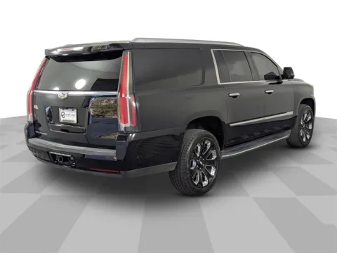 More photos of 2019 Cadillac Escalade ESV Luxury at Step One Cadillac GMC Fort Walton Beach, FL
