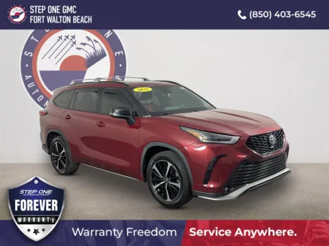 Red 2021 Toyota Highlander XSE for sale in Fort Walton Beach, FL