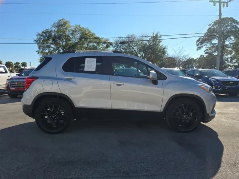 Another view of 2022 Chevrolet Trax LT for sale in Fort Walton Beach, FL at Step One Cadillac GMC Fort Walton Beach