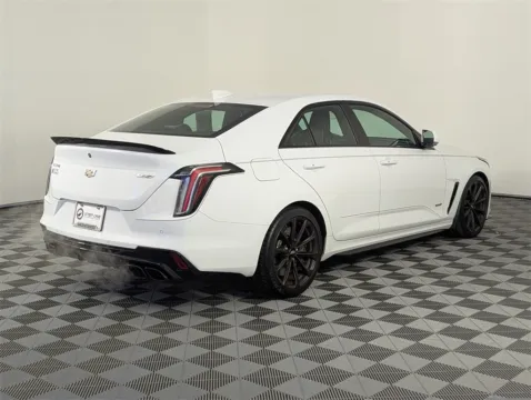 More photos of 2022 Cadillac CT4 V-Series at Step One Cadillac GMC Fort Walton Beach, FL