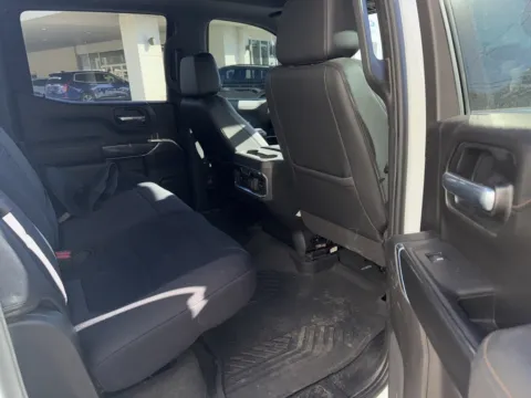 More photos of 2021 GMC Sierra 1500 AT4 at Step One Cadillac GMC Fort Walton Beach, FL