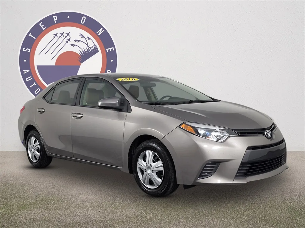 Brown 2016 Toyota Corolla L for sale in Fort Walton Beach, FL