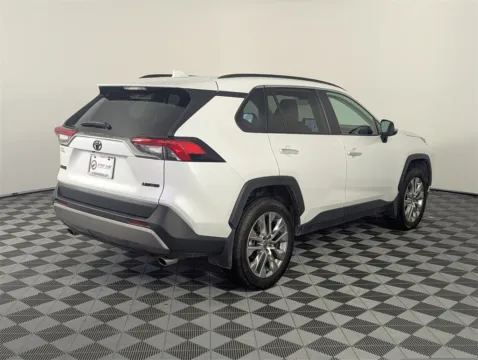 More photos of 2024 Toyota RAV4 Limited at Step One Cadillac GMC Fort Walton Beach, FL