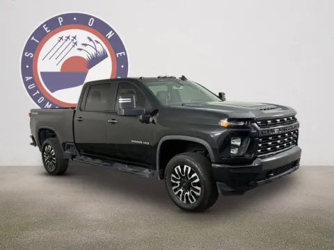 Photos of 2022 Chevrolet Silverado 2500HD Custom for sale in Fort Walton Beach, FL at Step One Cadillac GMC Fort Walton Beach