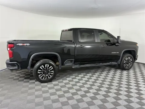 Another view of 2022 Chevrolet Silverado 2500HD Custom for sale in Fort Walton Beach, FL at Step One Cadillac GMC Fort Walton Beach
