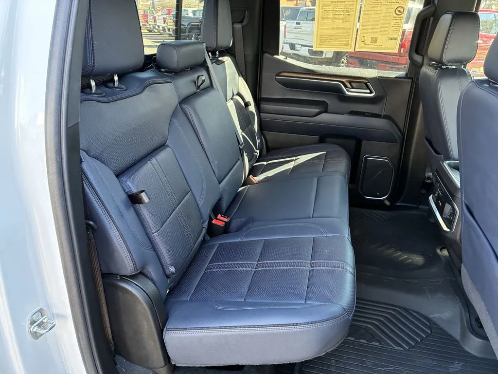 2024 Chevrolet Silverado 1500 High Country - Photo 30